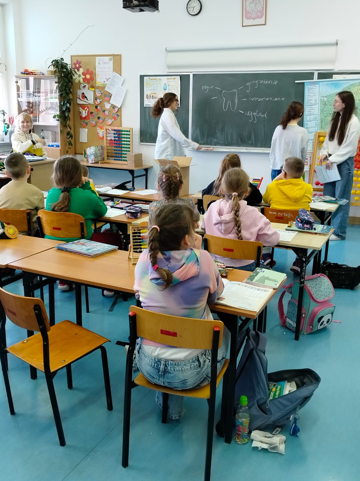Dzielimy się uśmiechem w naszej szkole!